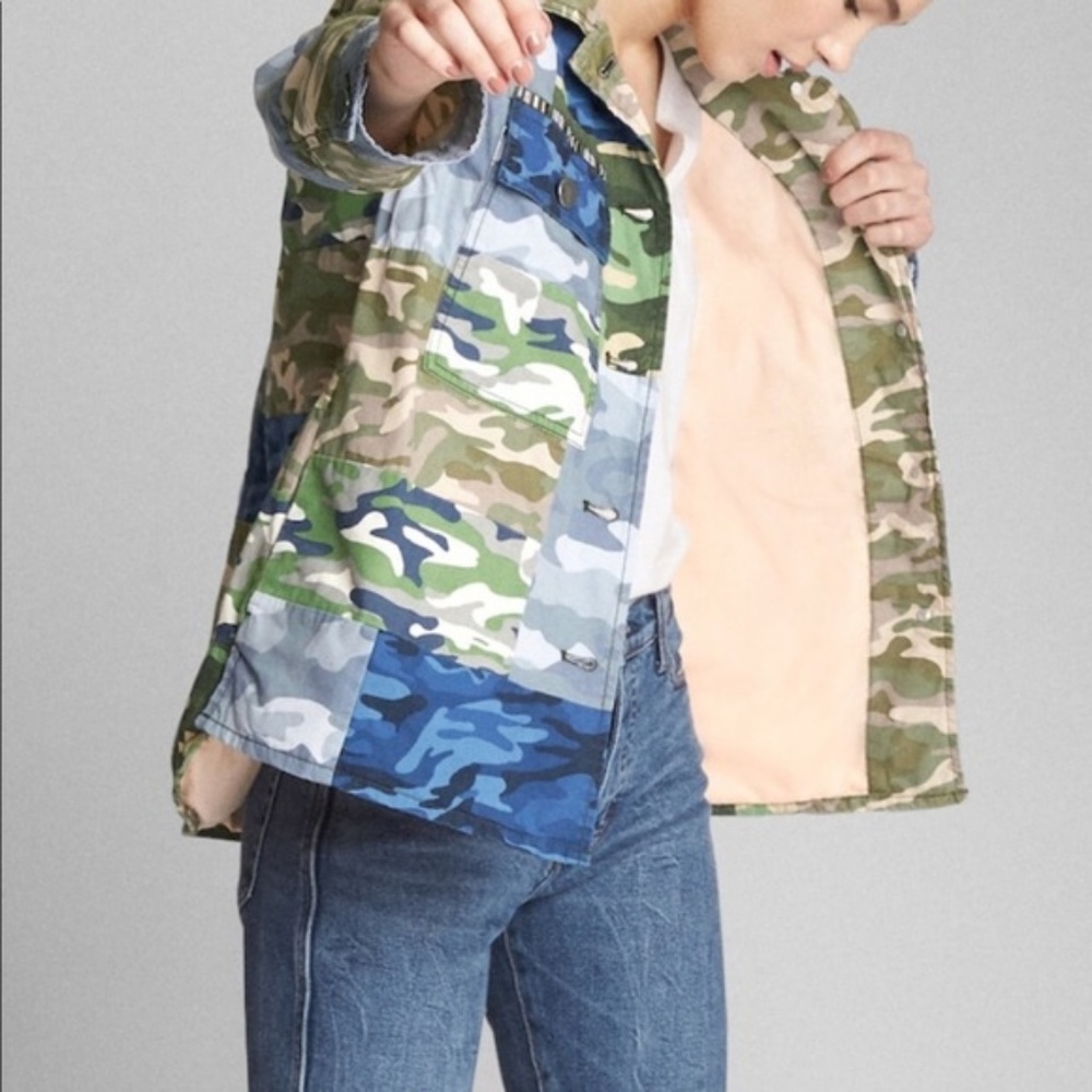 NWT Gap Patch Camo Print Utility Jacket